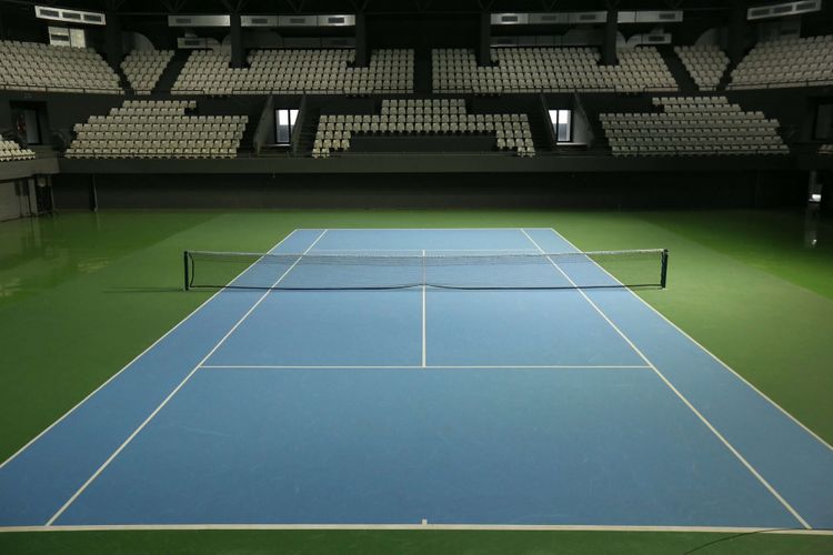Lapangan tenis indoor